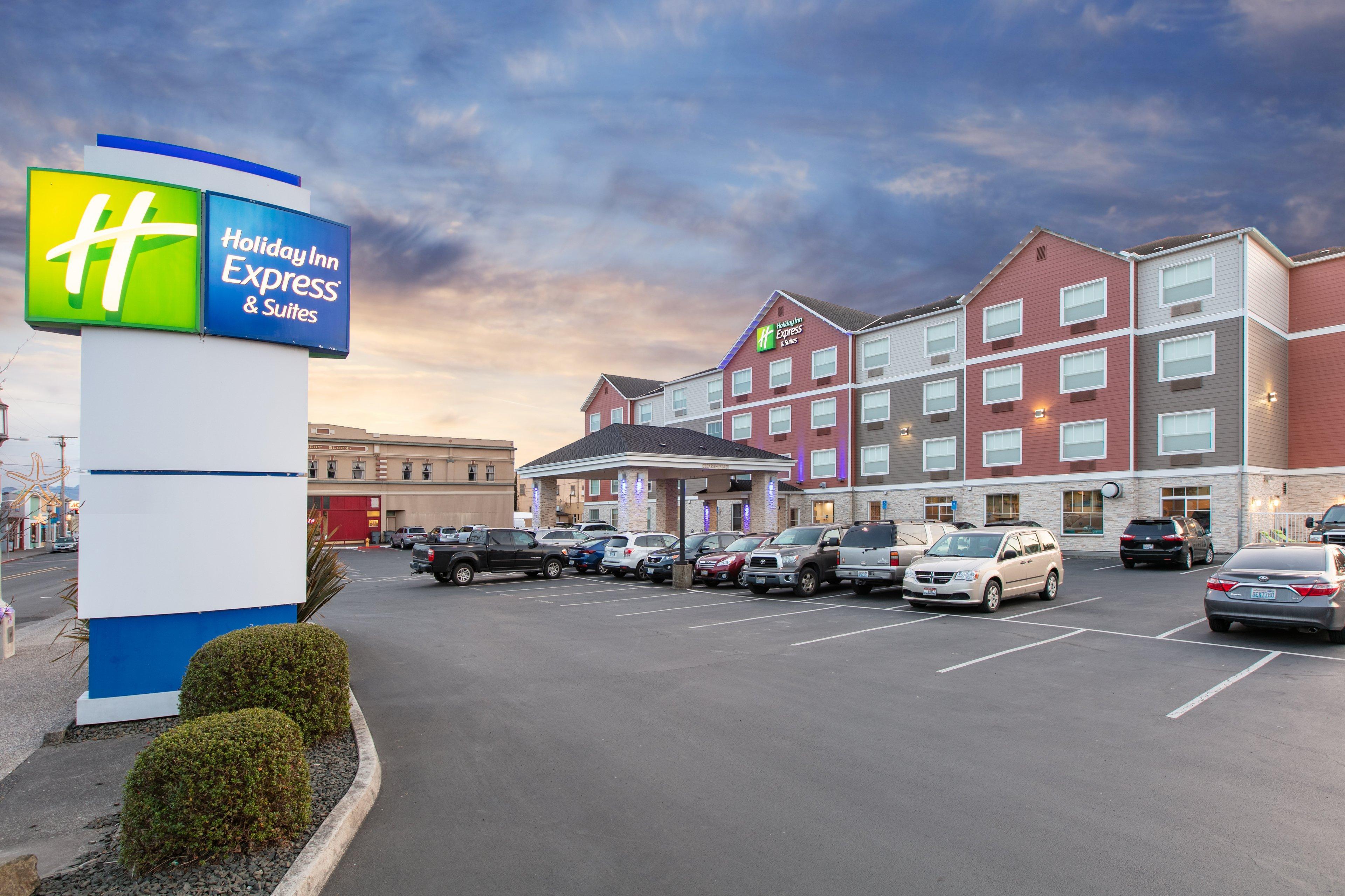 Holiday Inn Express Hotel & Suites Seaside Convention Center By Ihg Exteriör bild