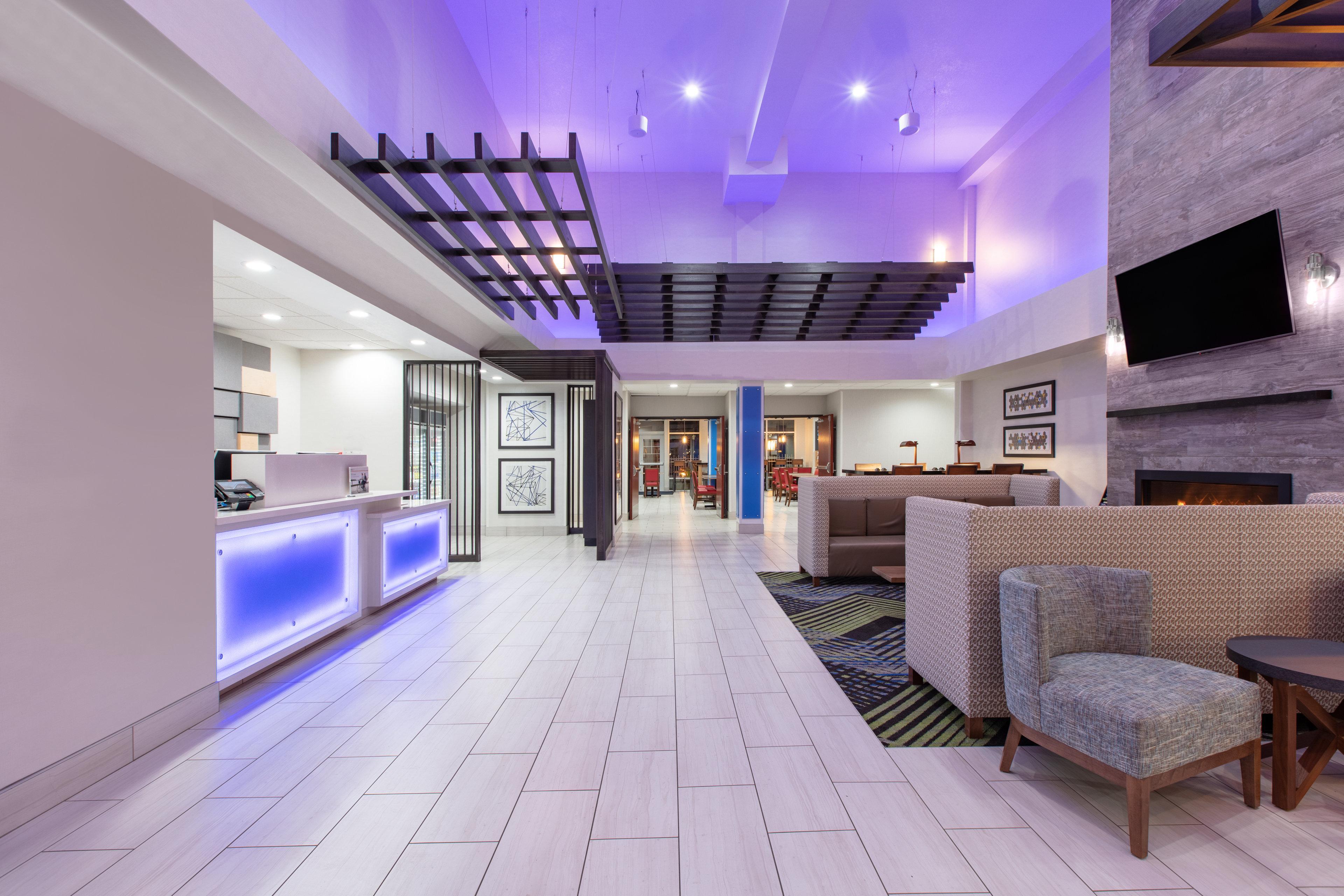 Holiday Inn Express Hotel & Suites Seaside Convention Center By Ihg Exteriör bild