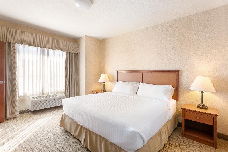 Holiday Inn Express Hotel & Suites Seaside Convention Center By Ihg Exteriör bild